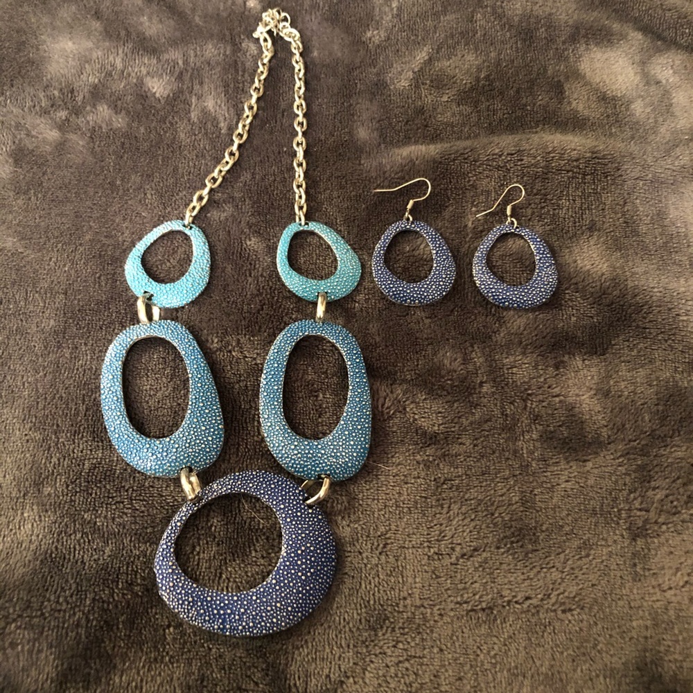 Necklace and Earring Set